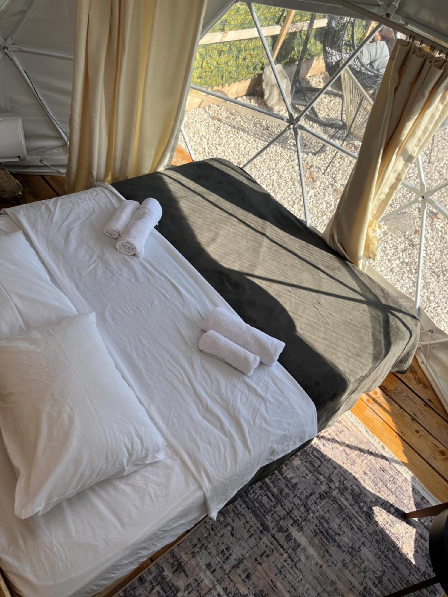 Вилла Glamping Peninsula Lustica Rose Тиват Экстерьер фото