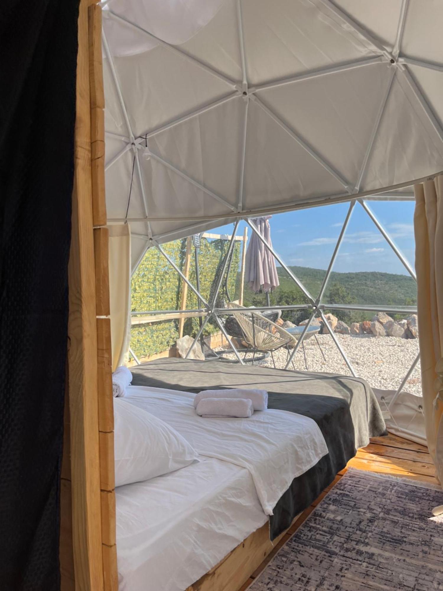 Вилла Glamping Peninsula Lustica Rose Тиват Экстерьер фото