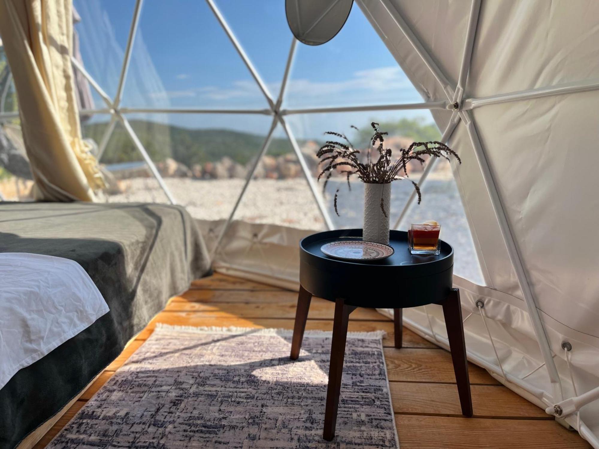 Вилла Glamping Peninsula Lustica Rose Тиват Экстерьер фото